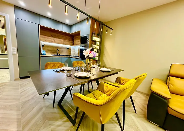 Regatta Park 1br Exclusive Parking Included *