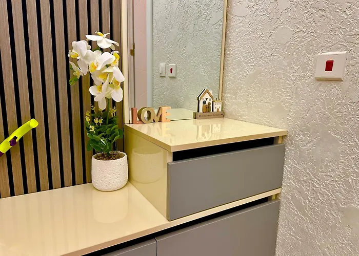 Апартамент Regatta Park 1br Exclusive Parking Included